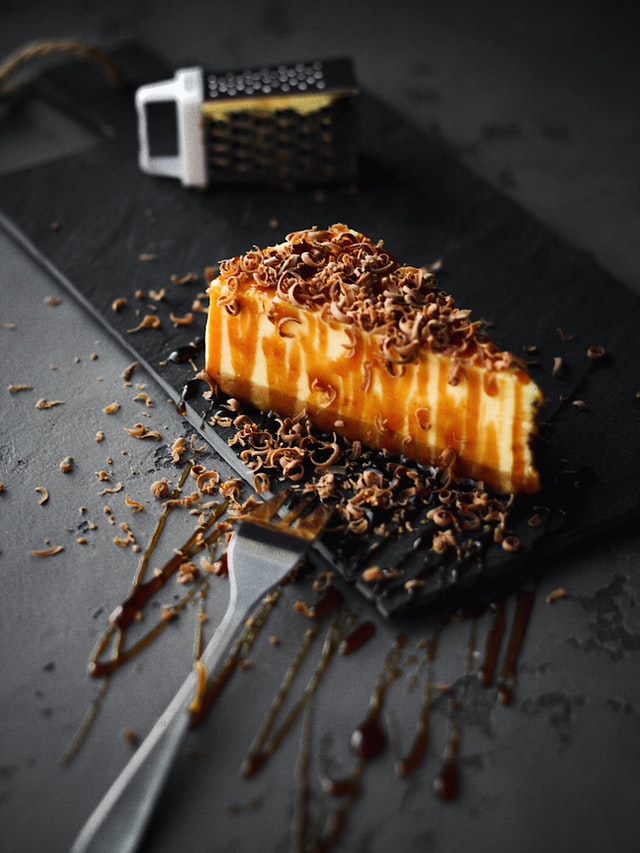 Caramel cake with chocolate shavings on top